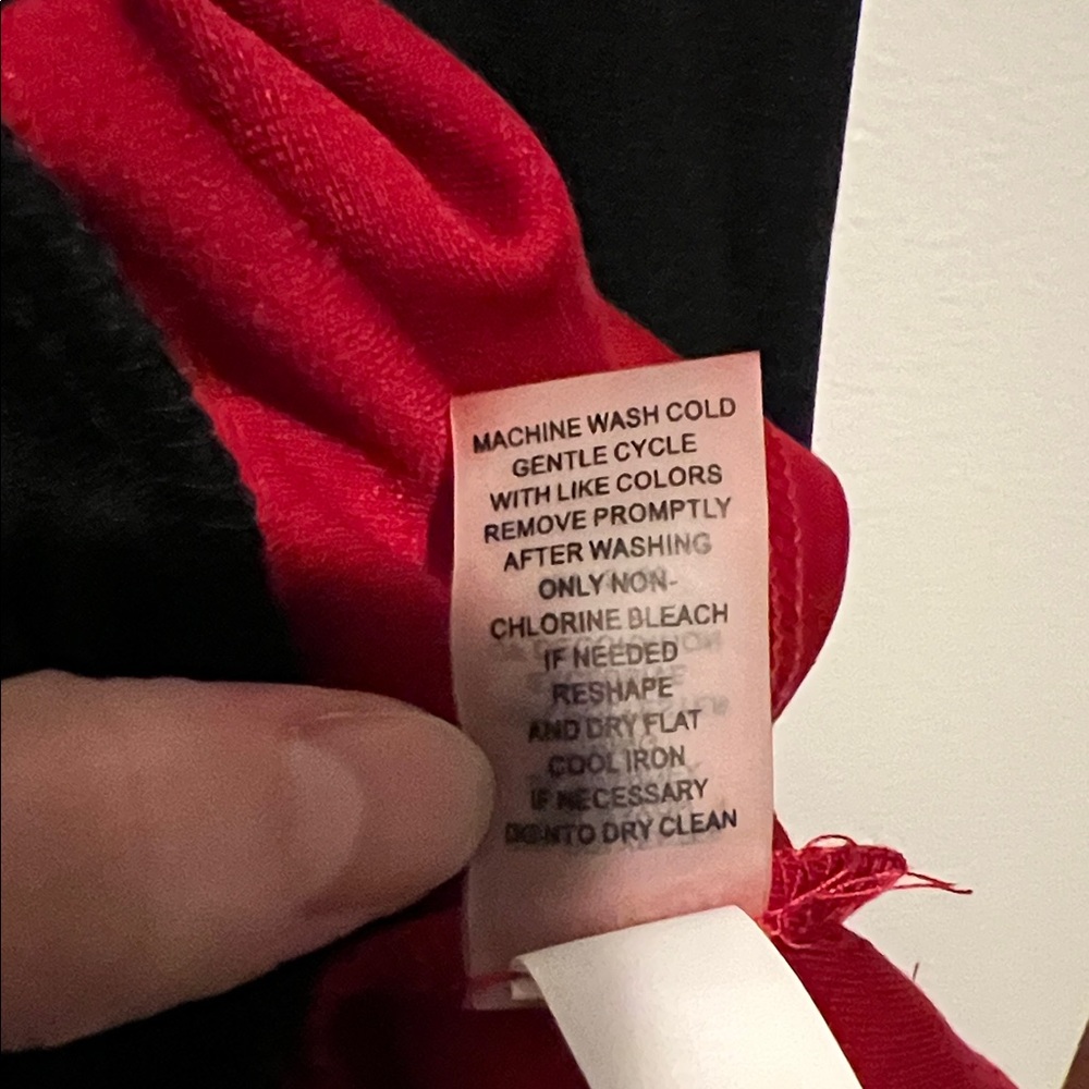 Spense Black and Red Mini Dress - Picture 8 of 8